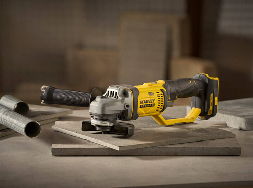 Szlifierka kątowa Stanley Fatmax SFMCG300B