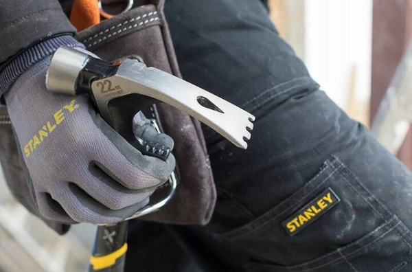 Młotek Fubar z pazurem 624g Stanley Fatmax FMHT51367-2