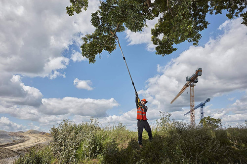 Podkrzesywarka DEWALT DCMPS567N