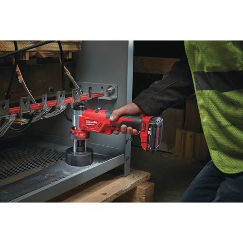 Hydrauliczna otwornica do otworów Milwaukee M18 HKP-201CA