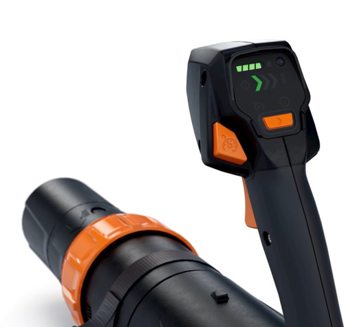 Dmuchawa do liści pldecakowa Stihl BRA 500 BA070115900