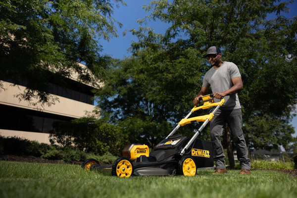 Kosiarka akumulatorowa Dewalt DCMWSP550N