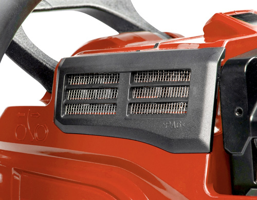 Pilarka łańcuchowa Makita UC030GE103