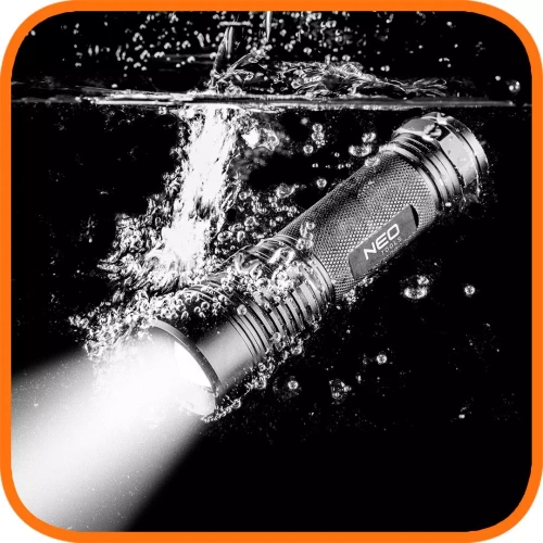 Aluminiowa latarka Neo tools 99-101