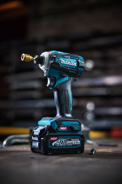 Zakrętarka Makita TD001GZ02