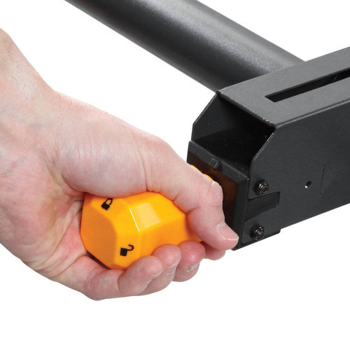 Uniwersalne uchwyty narzędziowe ToughBuilt TB-S250