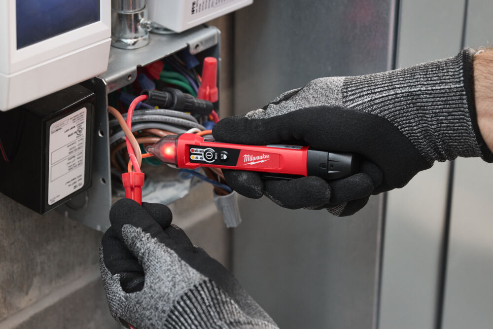 Detektor Milwaukee NCVDDF