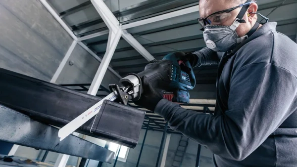 Zestaw 2 szt. brzeszczotów do metalu 1x25x225 mm Bosch PRO Medium-Thick Metal precise S1137BEF 2608658993