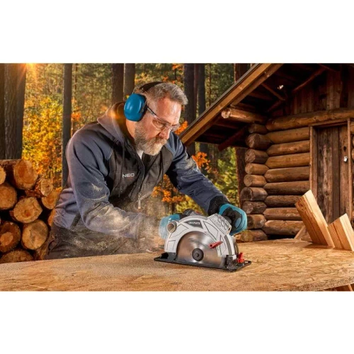 Pilarka tarczowa Graphite 58G493