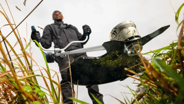 Kosa akumulatorowa Bosch GFR18V-25BH 06008D1200