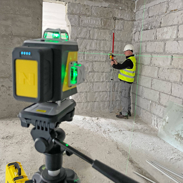 Laser krzyżowy Nivel System CL4G