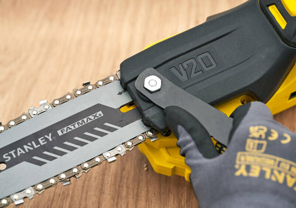 Podkrzesywarka Stanley Fatmax SFMCPS720B-XJ