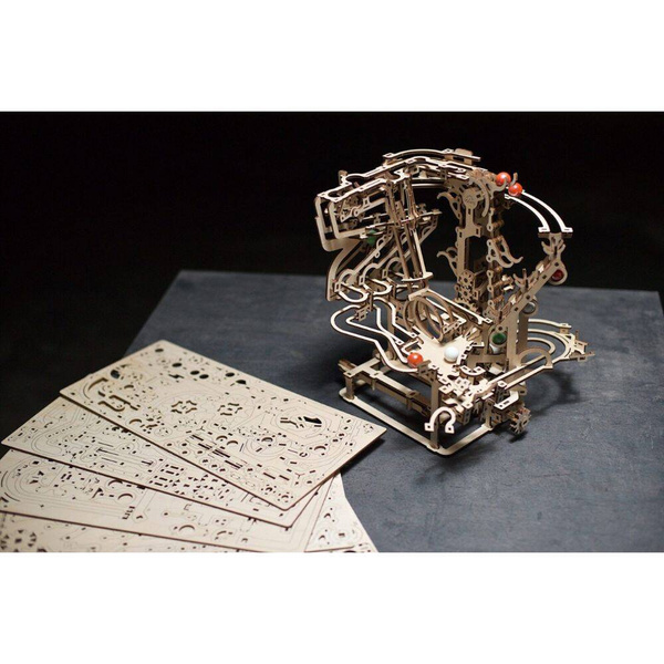 Wciągnik łańcuchowy Marble Run UGEARS 70156