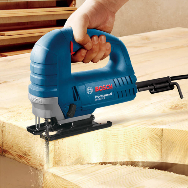 Wyrzynarka Bosch GST 8000 E