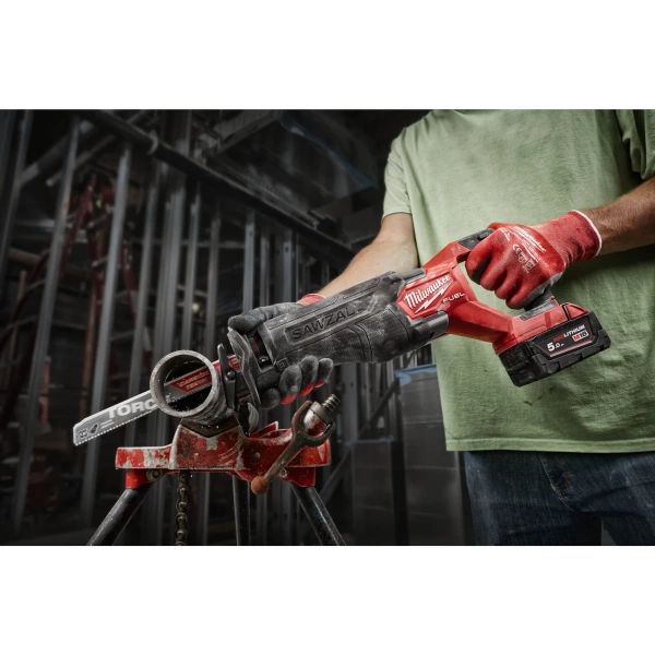 Piła szablasta Milwaukee M18 FSZ-502X