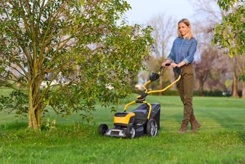 Kosiarka akumulatorowa Stiga Collector 548e S 2x4Ah