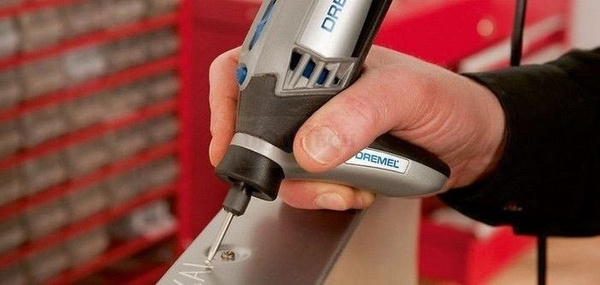 Multiszlifierka Dremel 3000-1/25