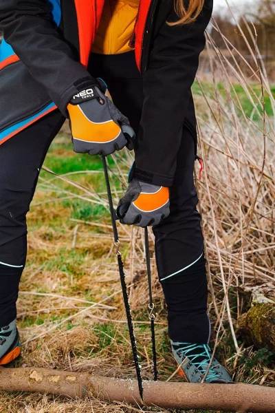 Ręczna piła łańcuchowa NEO Tools 63-158