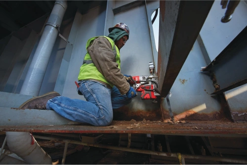 Wiertarka magnetyczna Milwaukee M18 FMDP-0C