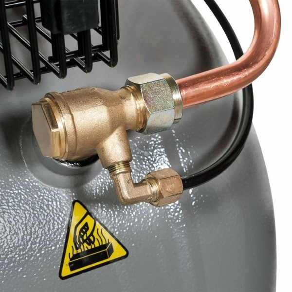 Kompresor dwutłokowy olejowy Airpress HK 425-100 Pro 10 bar 3 KM/2.2 kW 400V 317 l/min 100 l