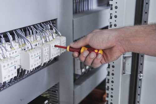 Wkrętak z uchwytem na bity zestaw slimVario® electric Wiha 41230