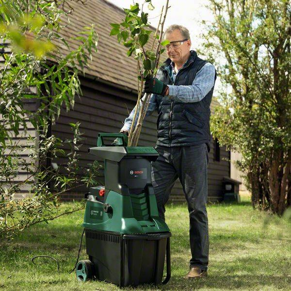 Rozdrabniacz do gałęzi Bosch AXT 22 D