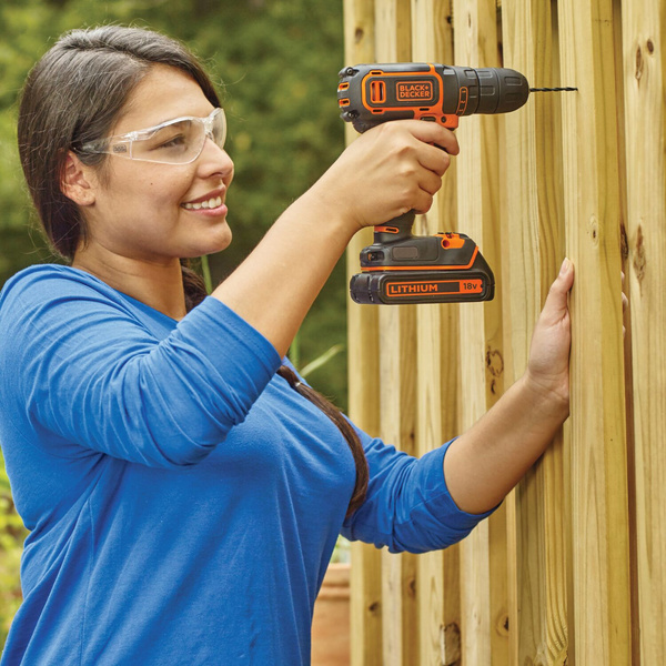 Wiertarko-wkrętarka Li-Ion 18V Black&Decker BDCDC18B