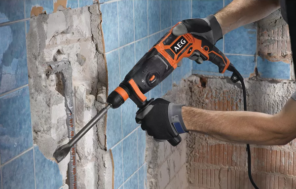 Młotowiertarka AEG KH 24IXE