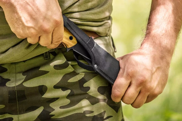 Nóż survivalowy NEO Tools 63-110 25 cm