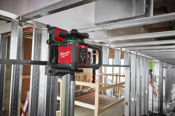 Niewlator laserowy Milwaukee M18 RLOHVG300-501C