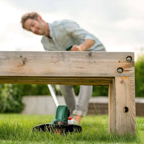 Podkaszarka akumulatorowa Bosch UniversalGrassCut 18V-260 + 1x2.0Ah + ładowarka