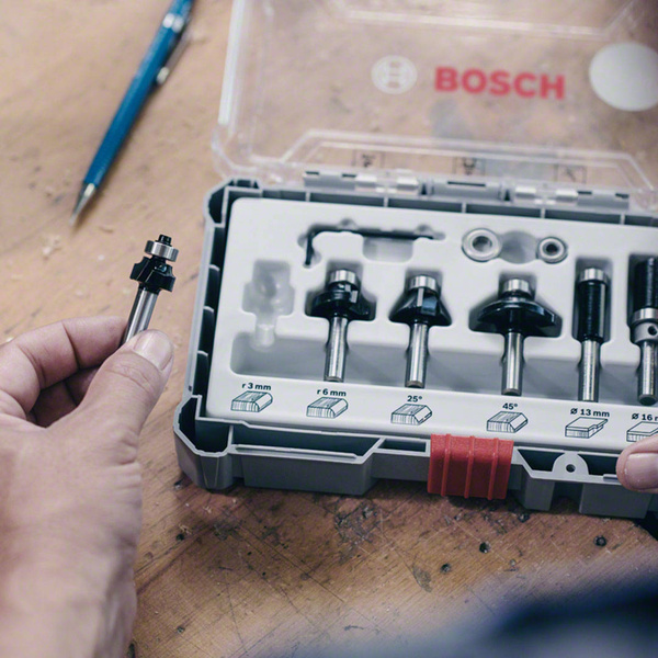 Frezy do drewna Bosch 2607017472 - zestaw 15 szt.