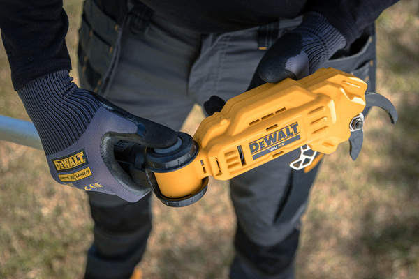 Sekator akumulatorowy teleskopowy Dewalt DCMPP569P1
