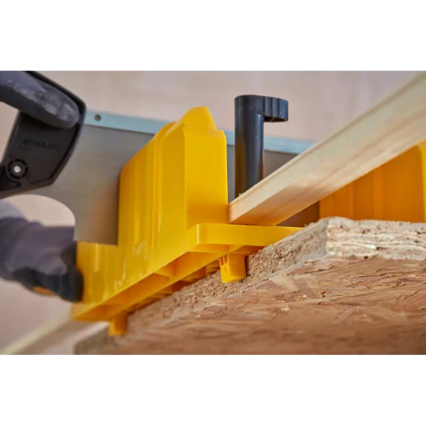 Skrzynka uciosowa Stanley 1-20-600