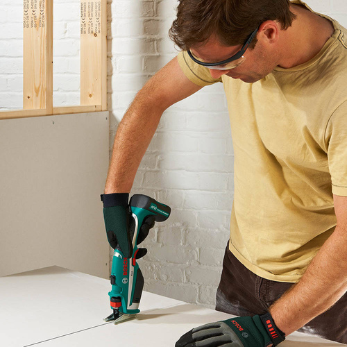 Piła ogrodowa Bosch KEO