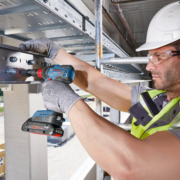 Zakrętarka/klucz udarowy Bosch GDX 18V-200