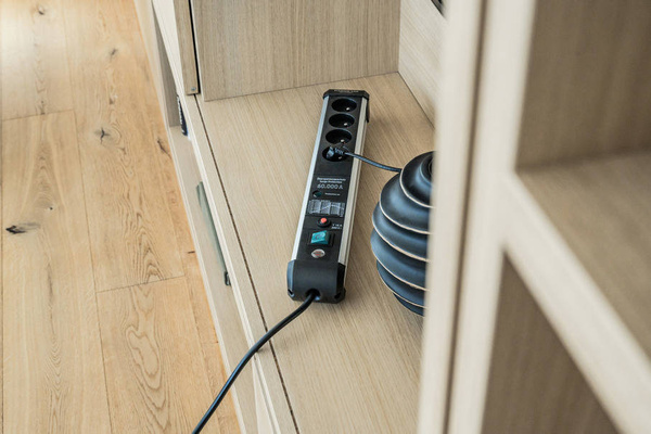 Listwa zasilająca Brennenstuhl 1391014400