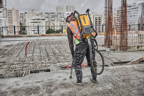 Wibrator do betonu Dewalt DCPS310N