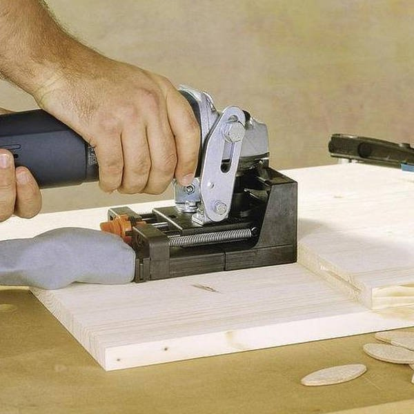 Przystawka frezarska do szlifierek - lamelownica 2920000 WOLFCRAFT