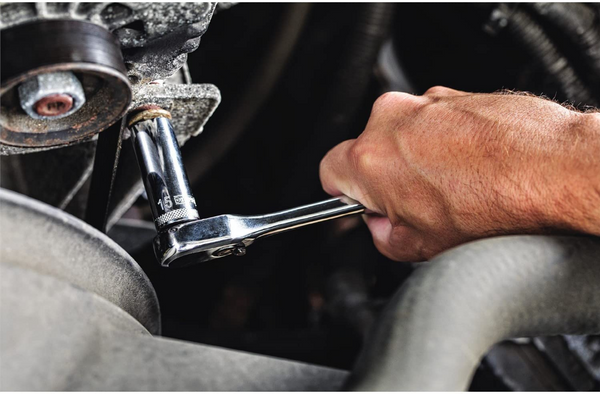  Zestaw narzędzi dla mechanika 84 el. DWMT81531-1 DeWALT