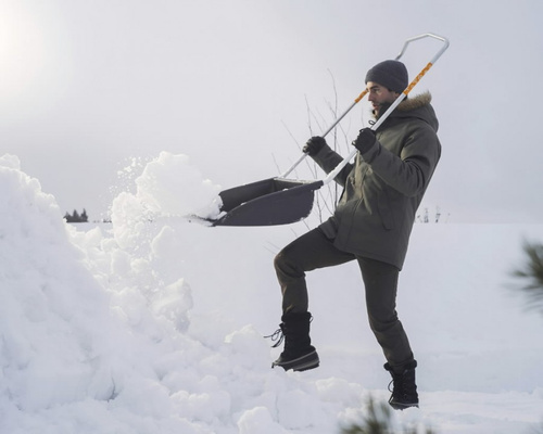 Pług do śniegu Fiskars 1003470