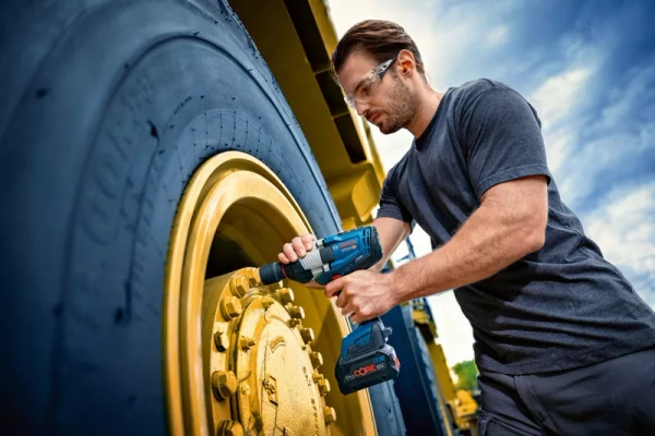 Klucz udarowy Bosch GDS 18V-1600 HC 06019M1002