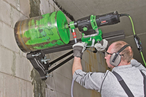 Wiertnica diamentowa Eibenstock DBE 352/3 ze statywem BST 352 V