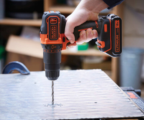 Wiertarko-wkrętarka Black Decker BDC718AS2F