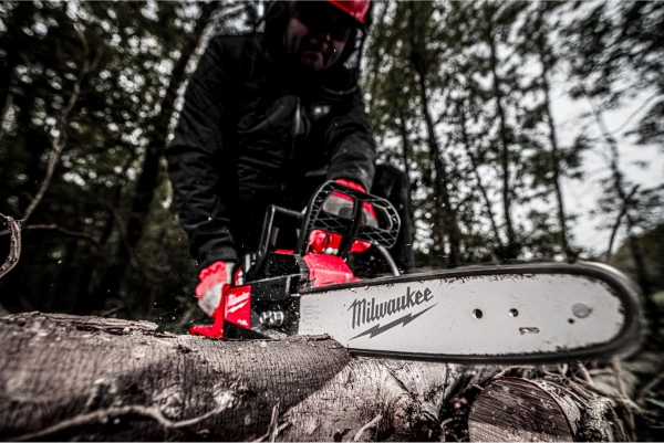 Pilarka łańcuchowa akumulatorowa Milwaukee M18 FCHSC-0