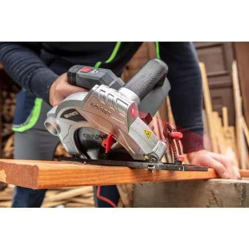 Pilarka tarczowa Graphite 58G493