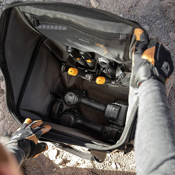 Torba na kółkach ToughBuilt TB-CT-61-14