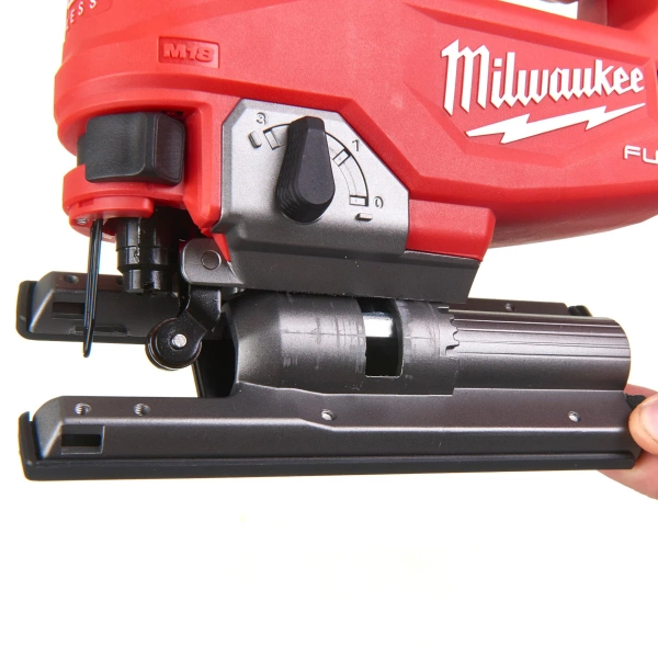 Wyrzynarka Milwaukee M18 FJS-502X