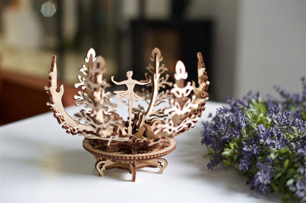 Mechaniczny kwiat - pozytywka UGEARS 70019