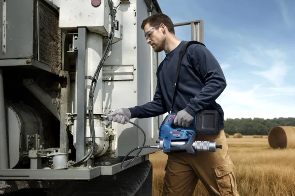 Smarownica akumulatorowa Bosch GFP 18V-10 Professional (06019N6001)